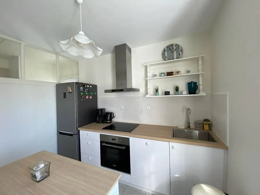 Holiday home Maison Bigoudene A 5 Minutes De Pors Carn Penmarc'h