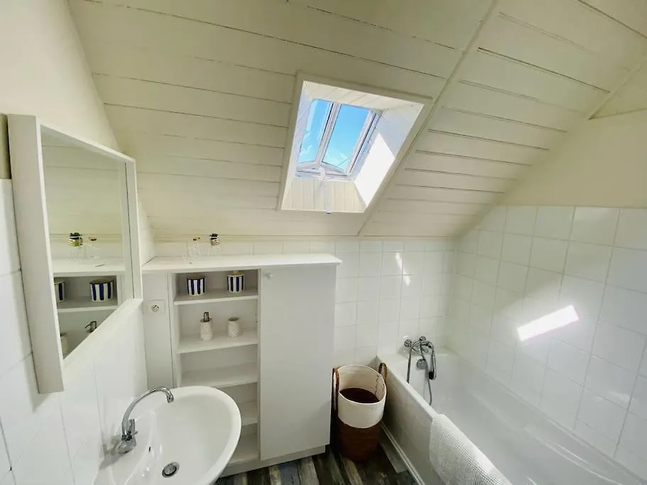Holiday home Maison Bigoudene A 5 Minutes De Pors Carn Penmarc'h